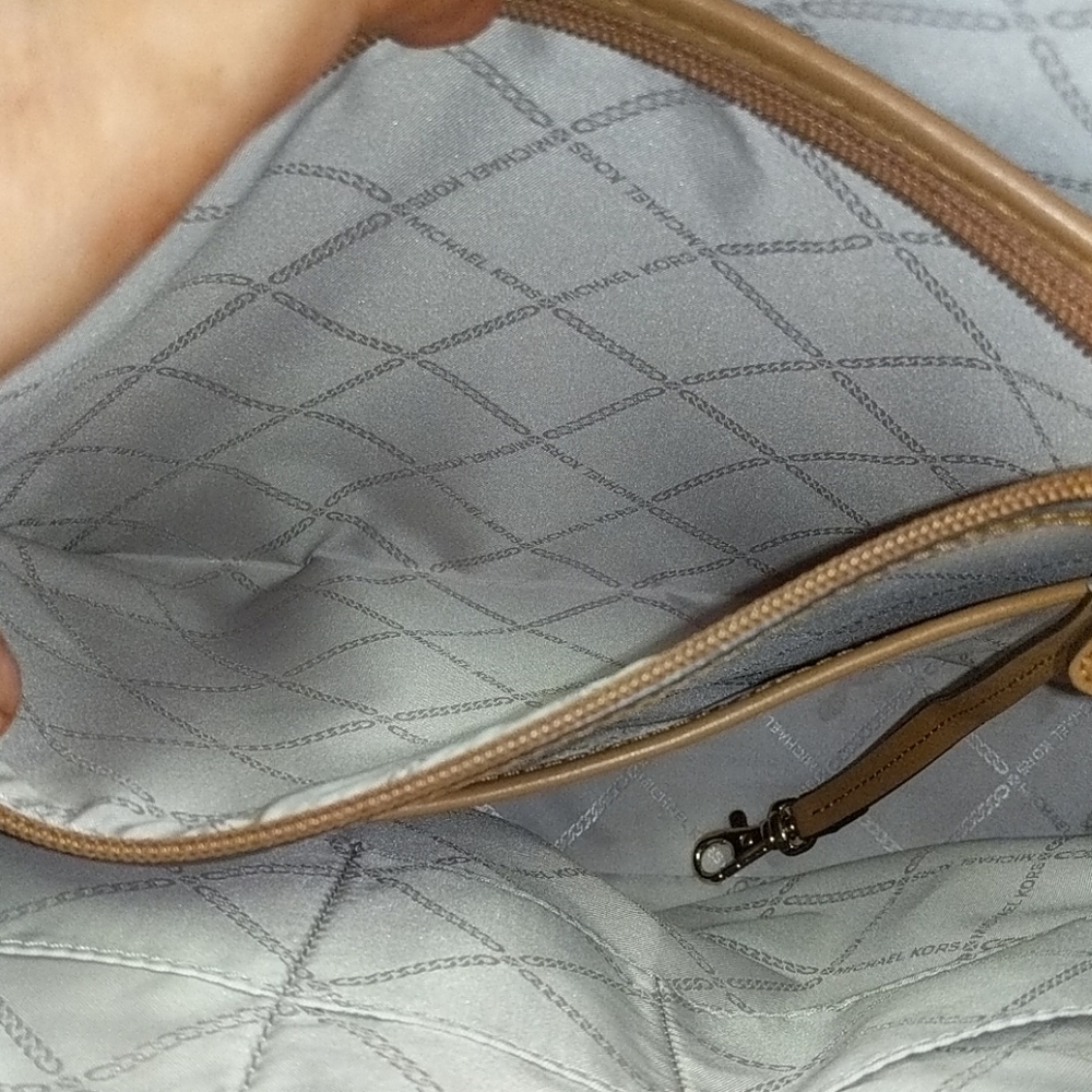 Michael kors large tote - Picture 6 of 13